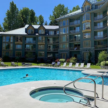 Spring Summer Special Cascade Lodge Suite Wifi 2 Hot Tubs Pool Gym Sauna Ski & Bike Storage Room Whistler Exteriör bild