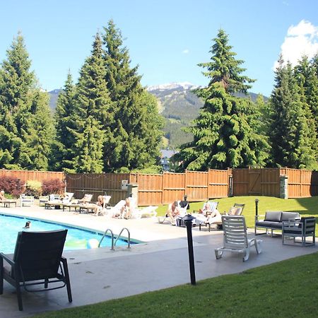 Spring Summer Special Cascade Lodge Suite Wifi 2 Hot Tubs Pool Gym Sauna Ski & Bike Storage Room Whistler Exteriör bild